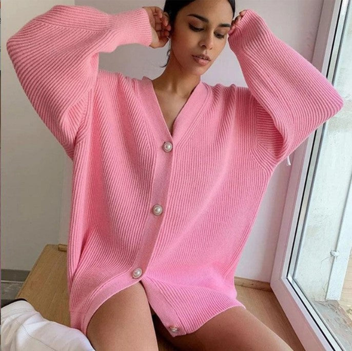 Street-Wave Women's Oversized Knit Cardigan With Deep V-Neck And Elegant Buttons