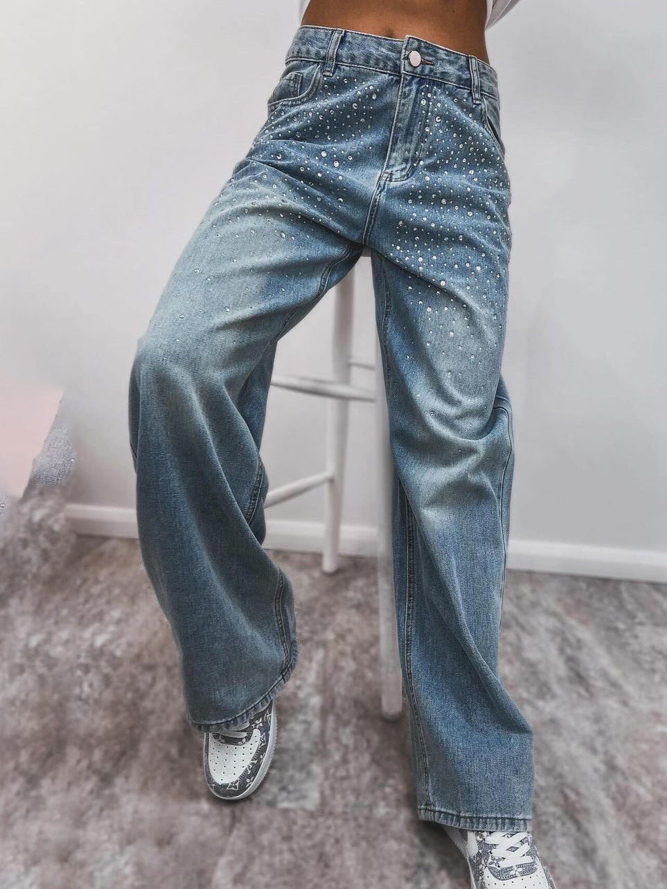 Street-Wave Womens Denim Jeans With Sparkling Rhinestones Embellishments For Trendy Night Out Glam Look