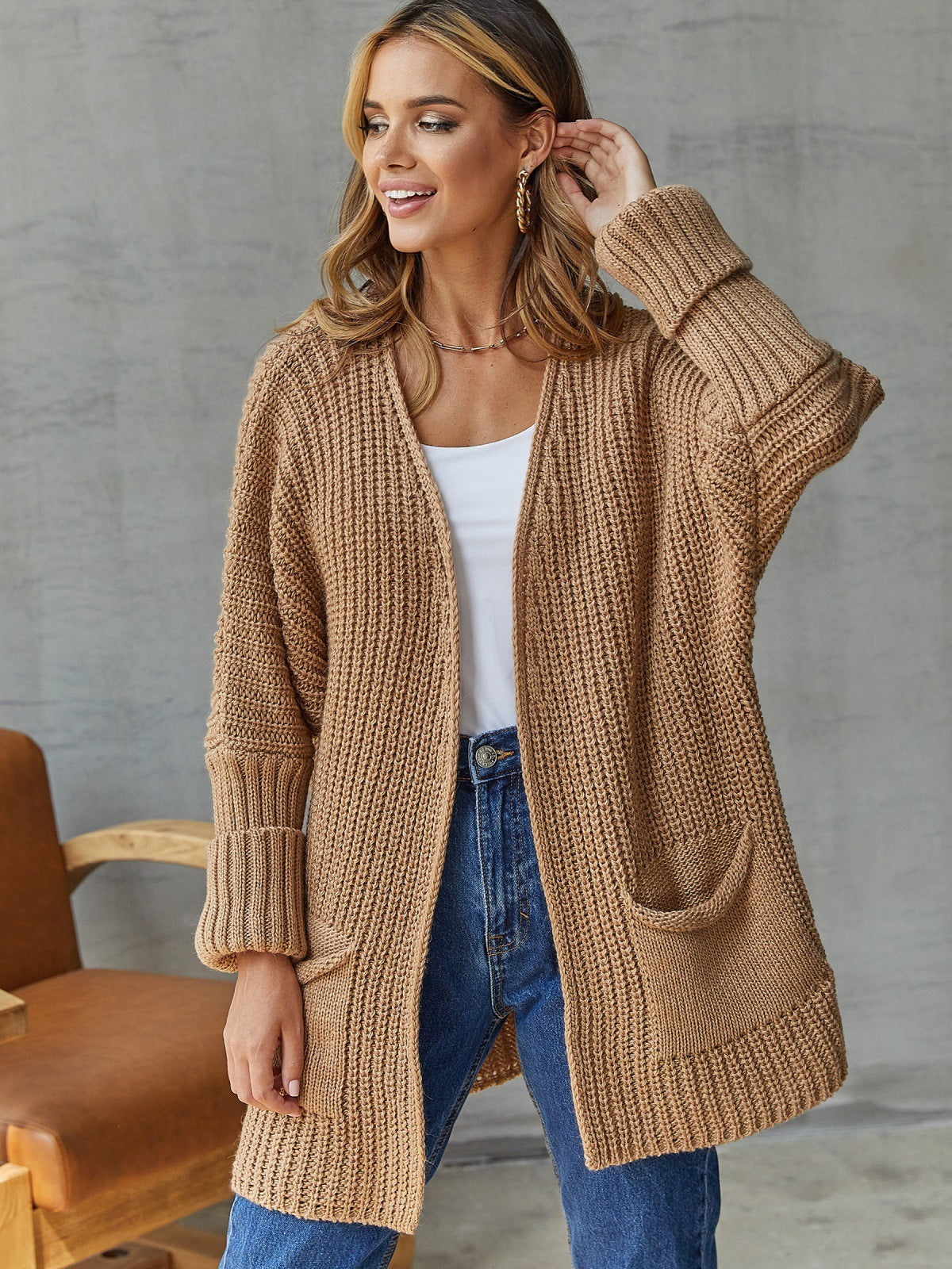 Street-wave Women's Knit Cardigan With Generous Pockets, Cozy Soft Knit for Everyday Casual Wear