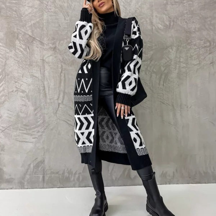 Street-Wave Womens Knit Coat With Modern Graphic Pattern Relaxed Fit Cozy Warmth For Stylish Women