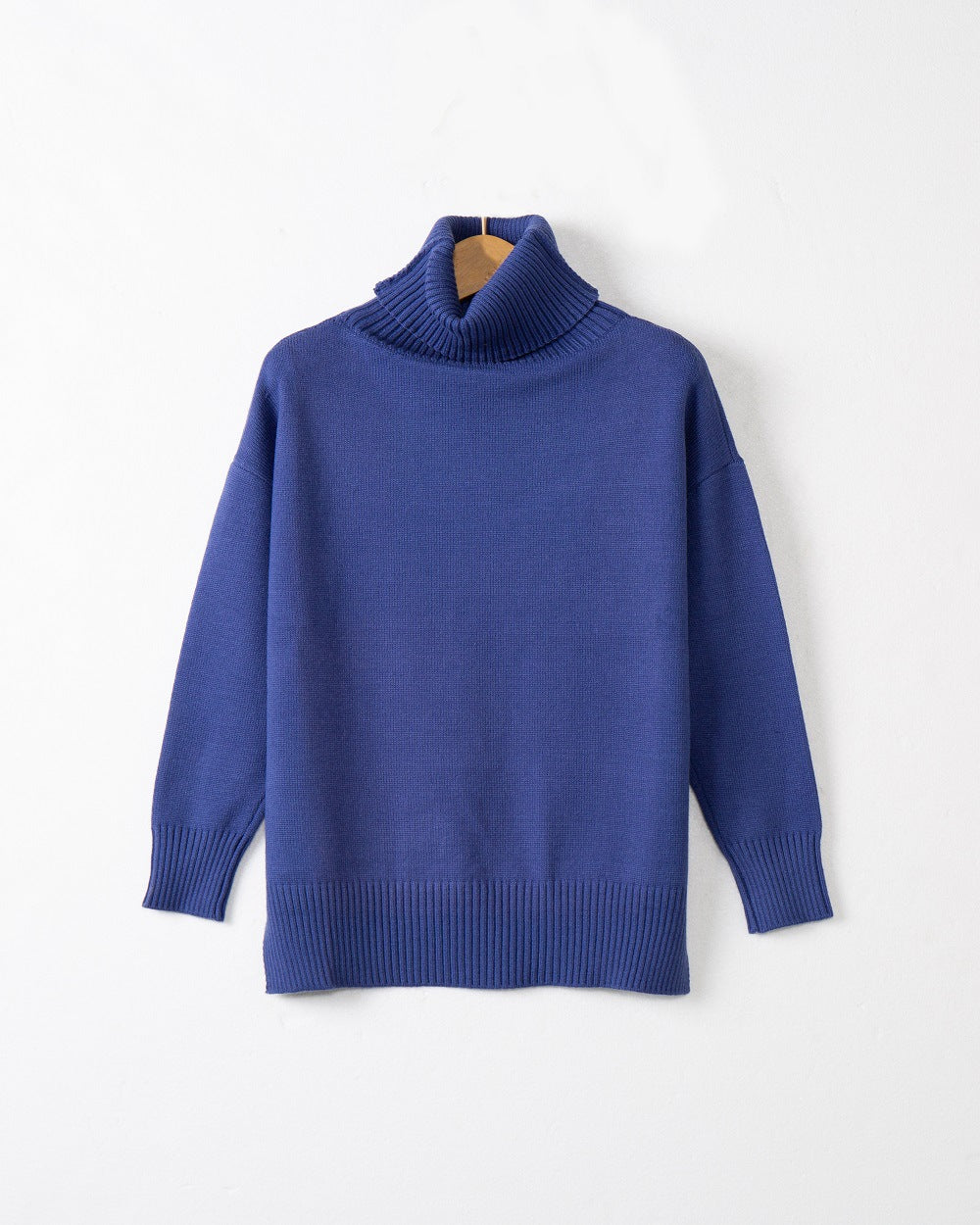 Street-Wave Women's Turtleneck Sweater With Relaxed Fit Soft Knit Cozy All-Day Comfort
