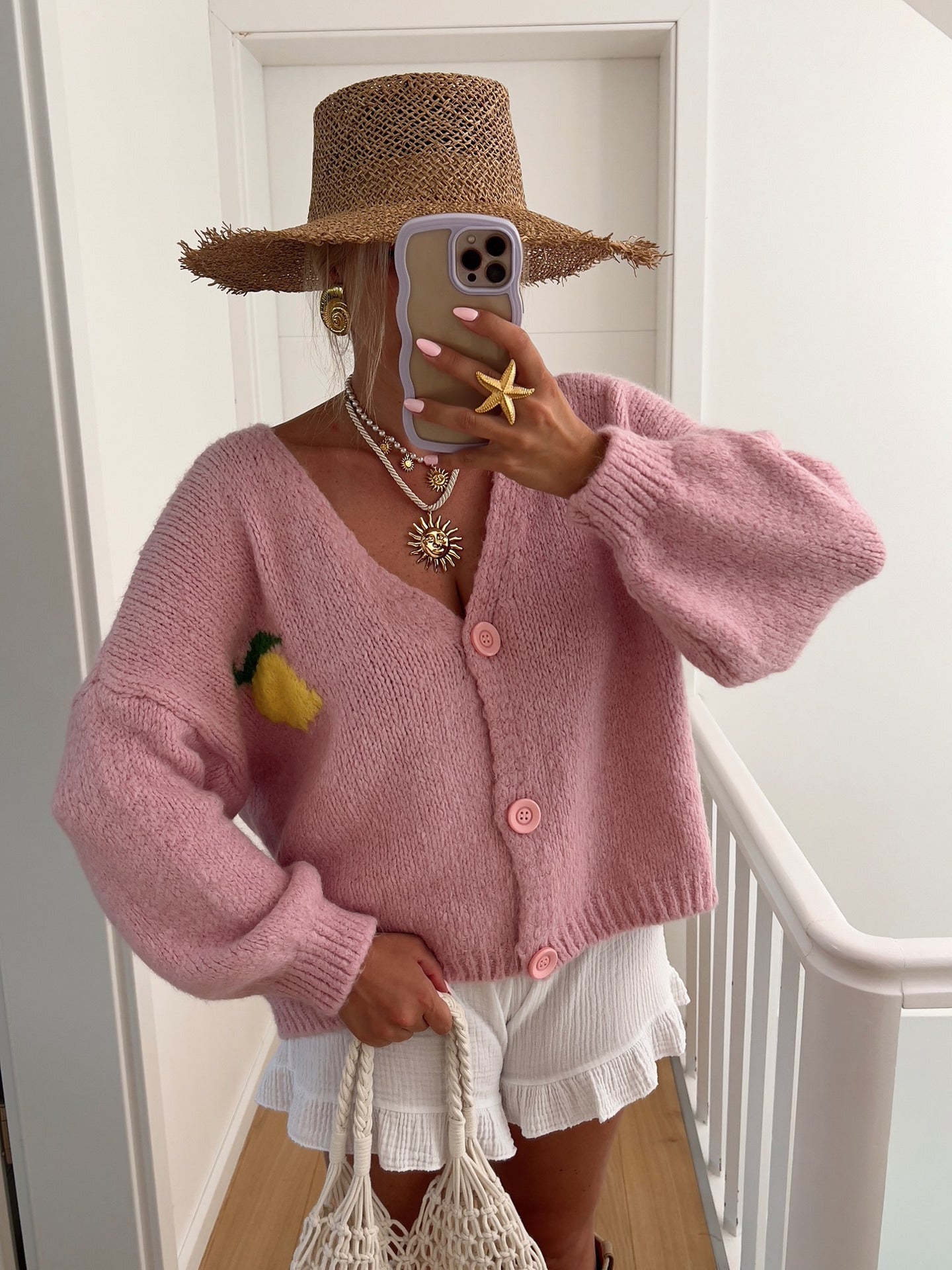 Street-wave Ladies Chunky Knit Cardigan With Lemon Motif And Cozy Warmth For Modern Women