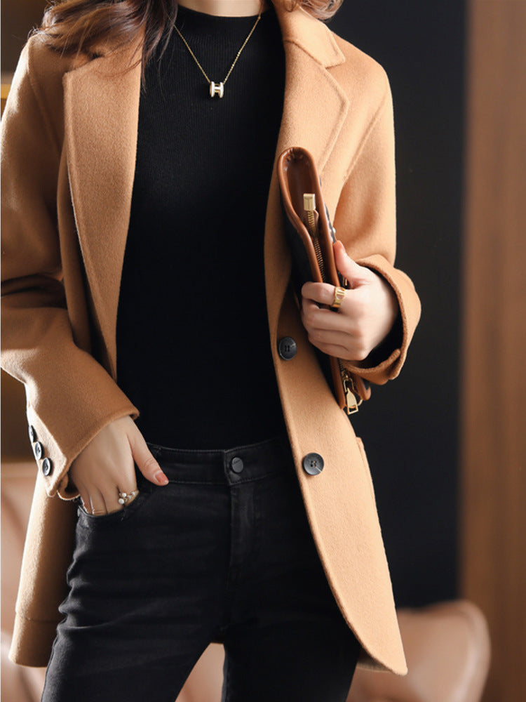 Street-Wave Womens Elegant Minimalist Wool Blazer For Office Or Evening Wear Versatile