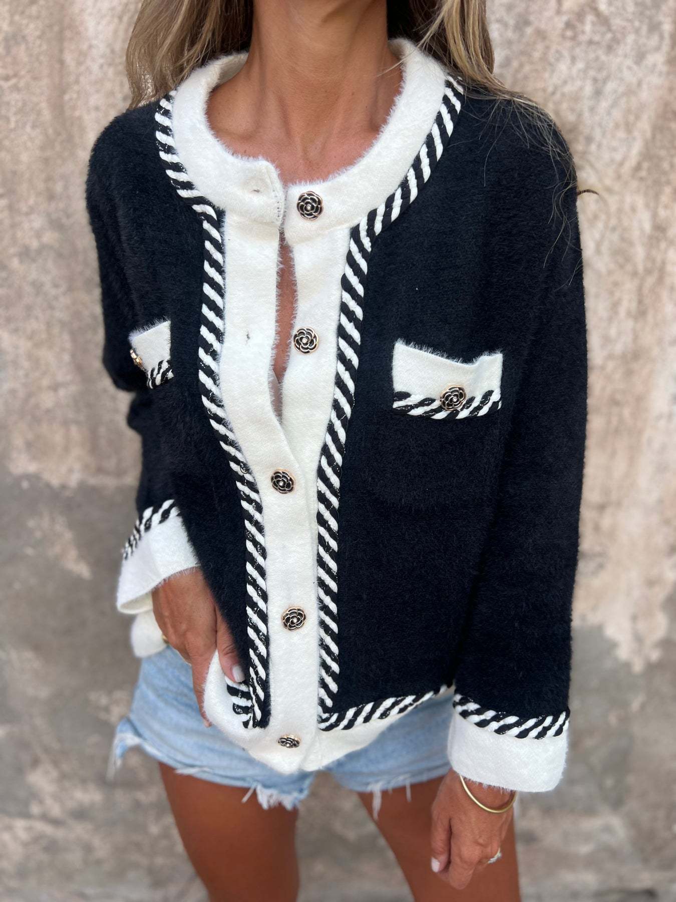 Street-Wave White Contrast Knit Cardigan With Pockets For Women Cozy Chic Everyday Wardrobe