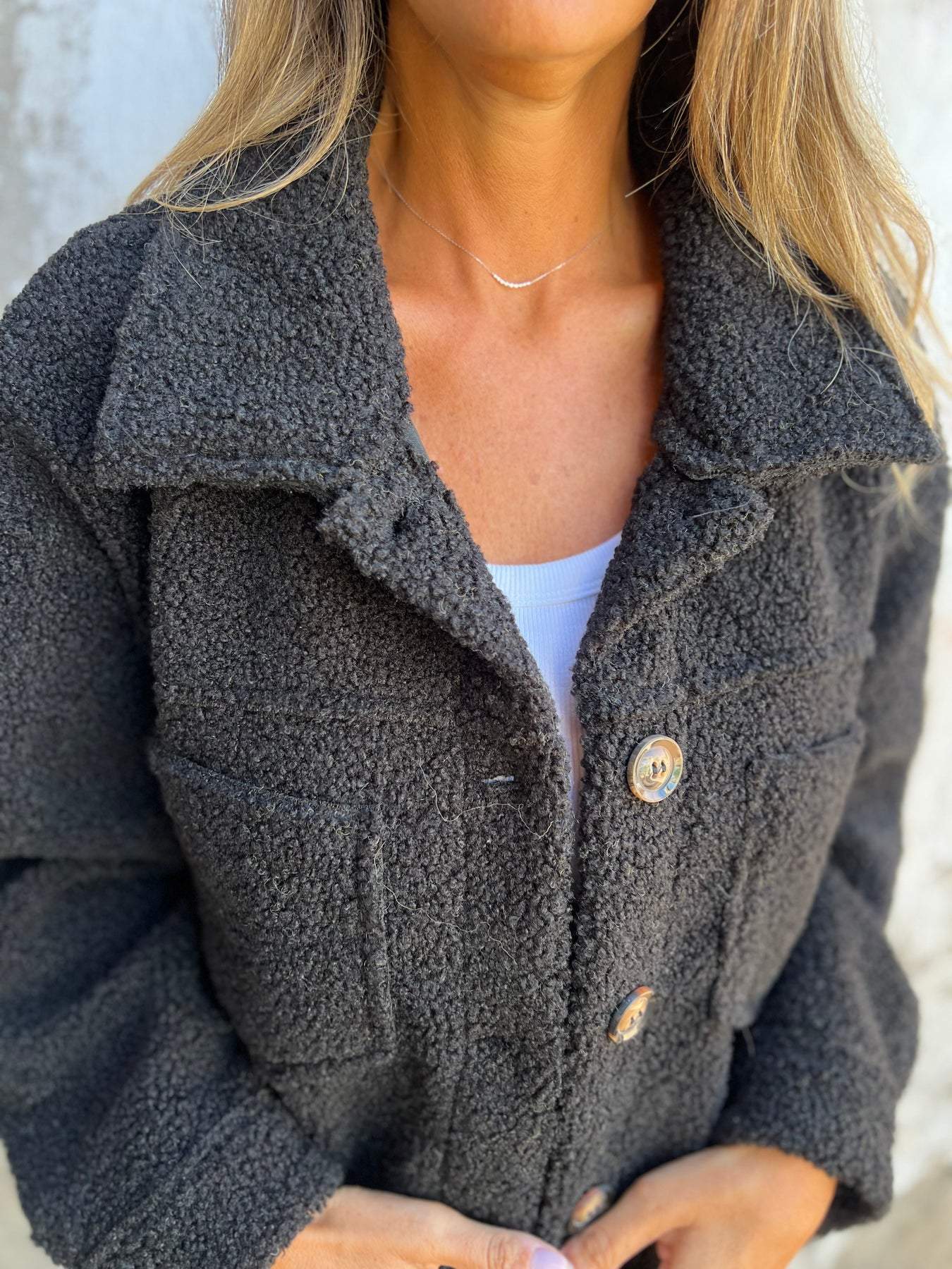 Street-Wave Fleece Jacket For Women Cozy Soft Plush Warmth And Layering Ease Ideal For Everyday Wear