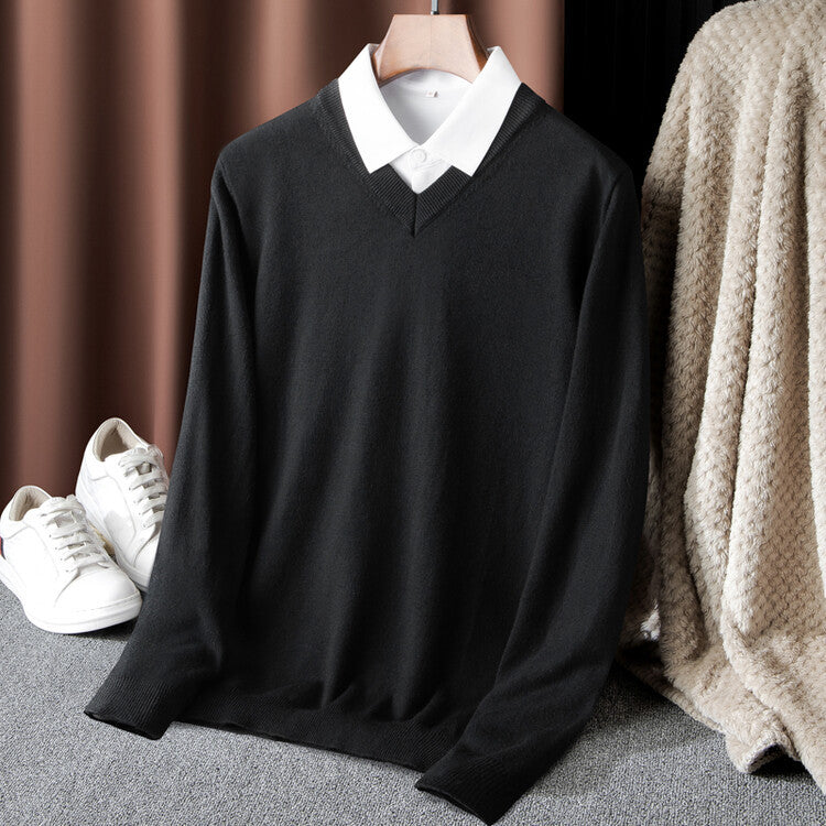 Street-wave Men's V-Neck Sweater Breathable Cotton Comfort For Modern Men Versatile Everyday Essential