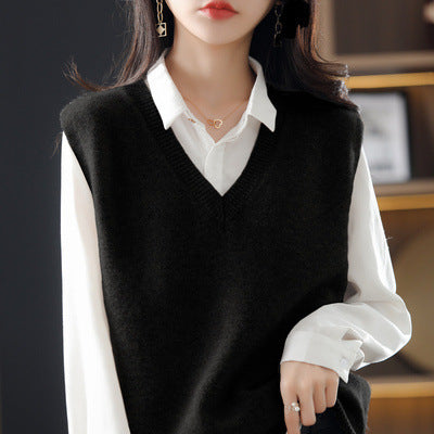 Street-Wave Womens Sleeveless Knit Vest V Neck With Fine Texture For Modern Women