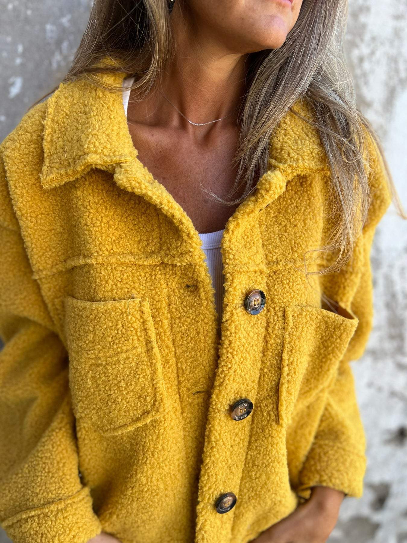Street-Wave Lambswool Lapel Coat For Women Warm Cozy Tailored Winter Essential Every Day