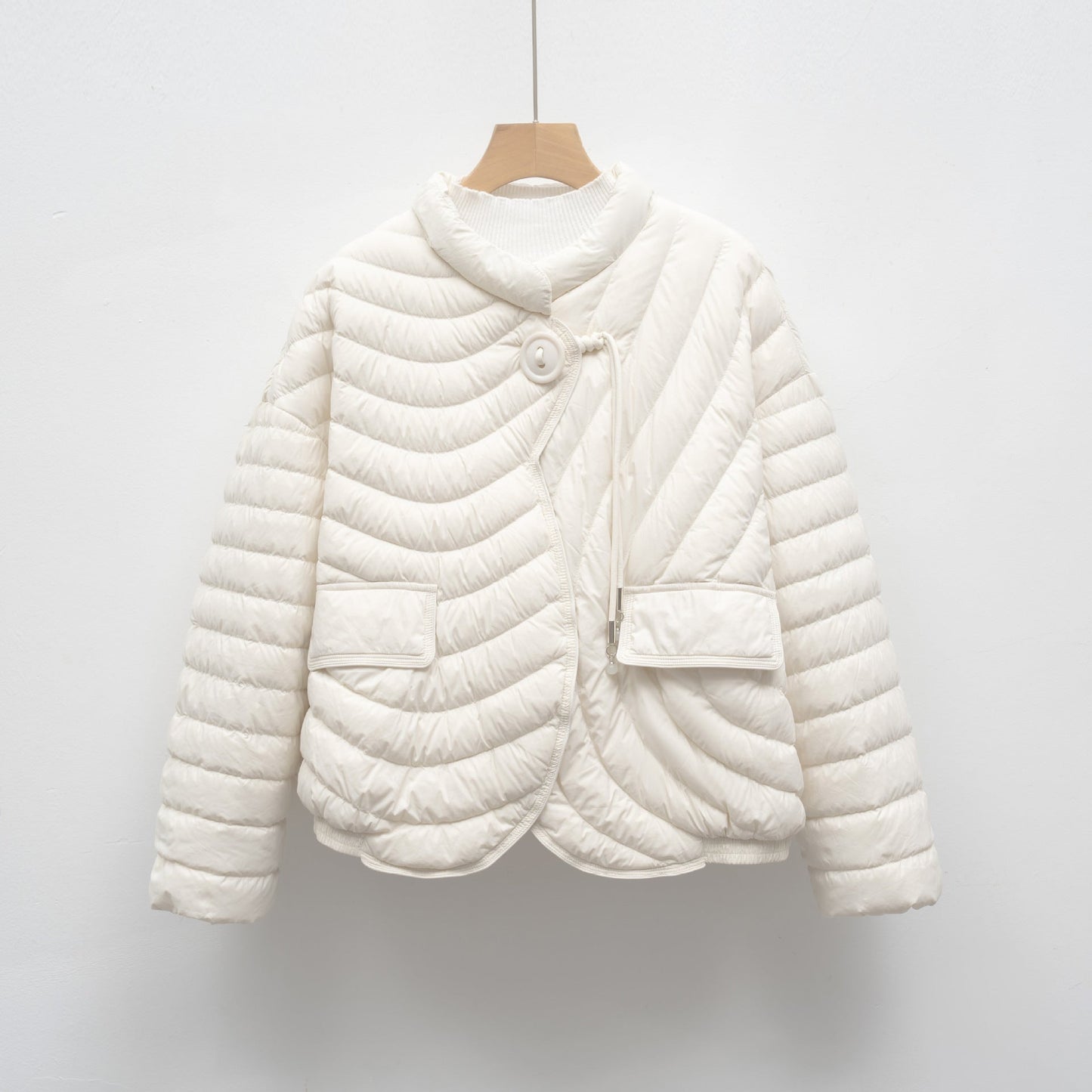 Street-wave Women Quilted Puffer Jacket With Chic Asymmetric Design And Practical Pockets