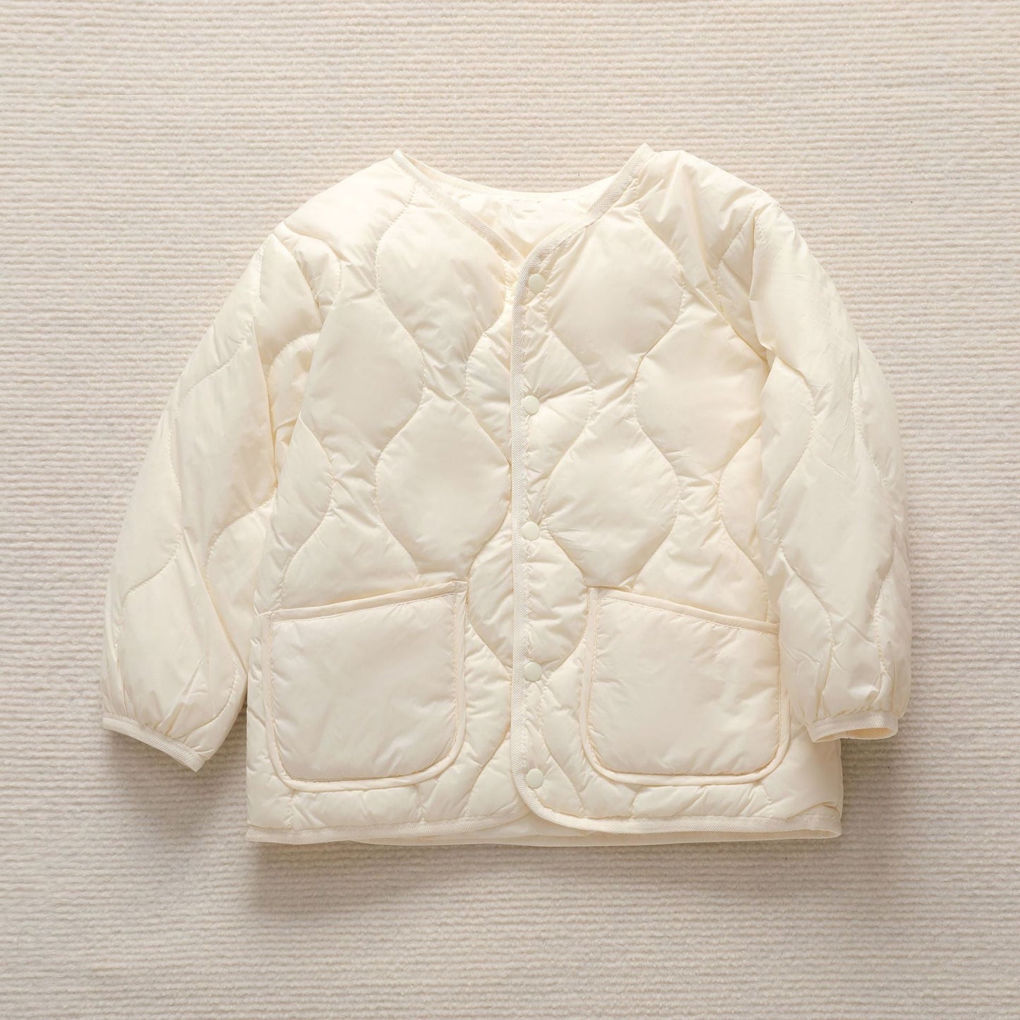Street-Wave Women's Quilted Vest With Lightweight Warmth Modern Design For Cold Days