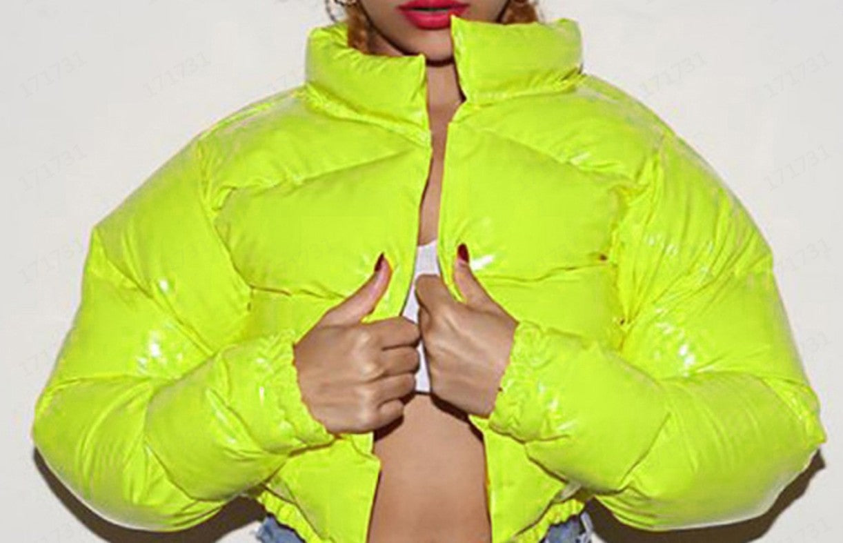 Street-Wave Women's Short Quilted Puffer Jacket With Shine, Water-Resistant Warm Fashion