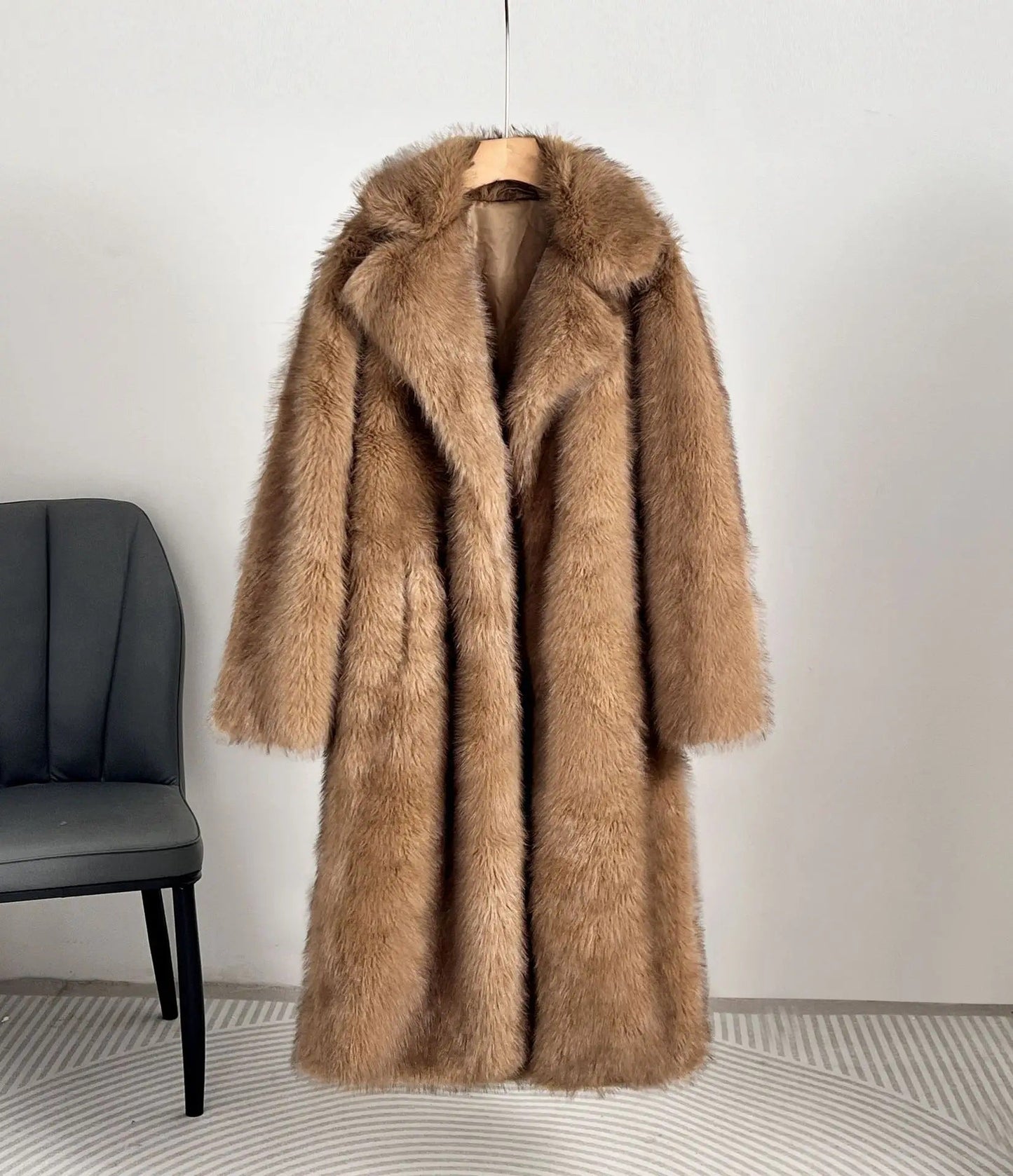 Street Wave Luxury Faux Fur Coat For Women Oversized Cozy Warmth Chic Streetwear