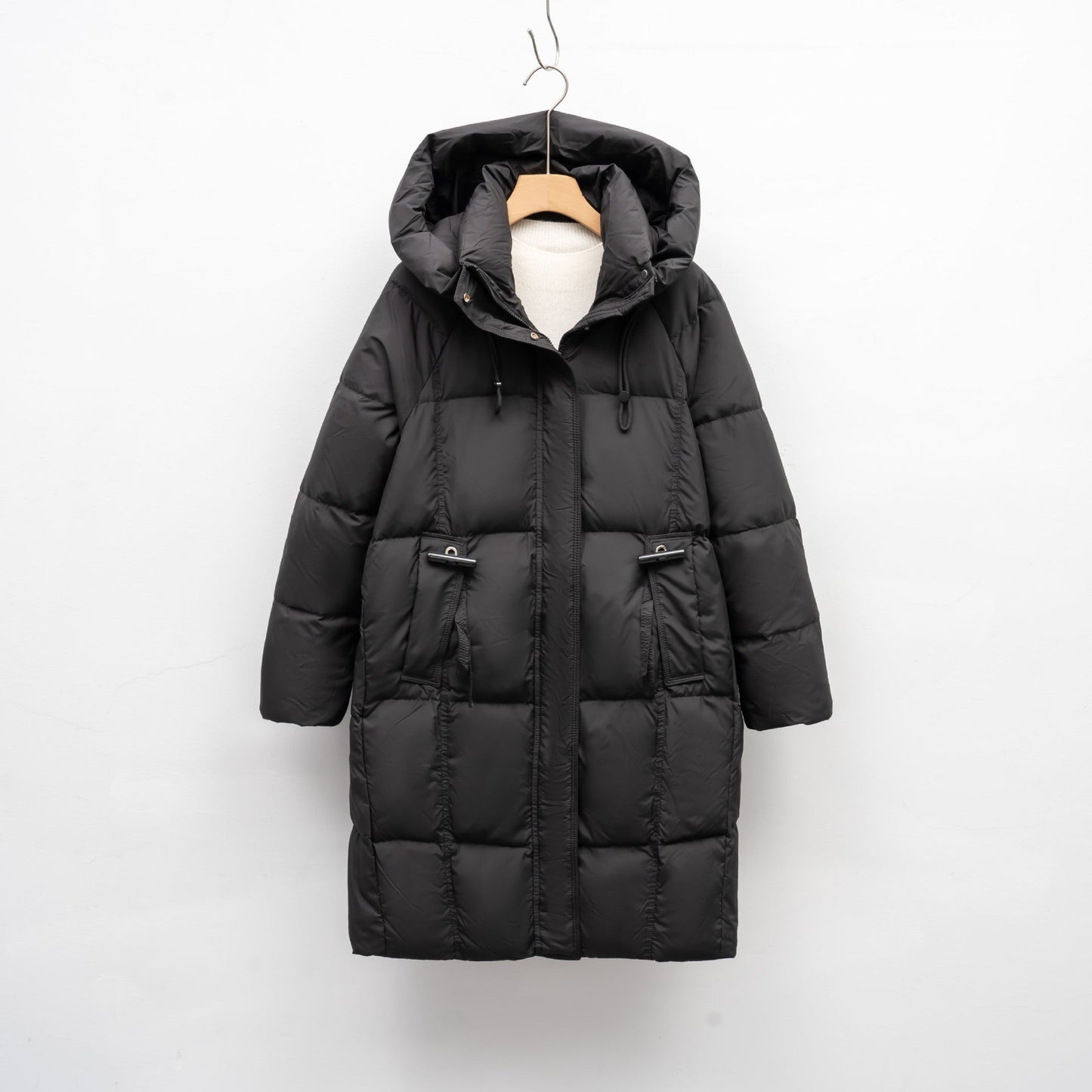 Womens Insulated Puffer Jacket With Large Hood And Functional Pockets Streetwave Cozy Warmth For Winter