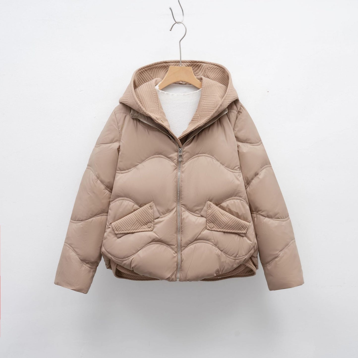 Street-Wave Womens Down Jacket With Adjustable Collar Puffer Coat For Cold Weather Warmth