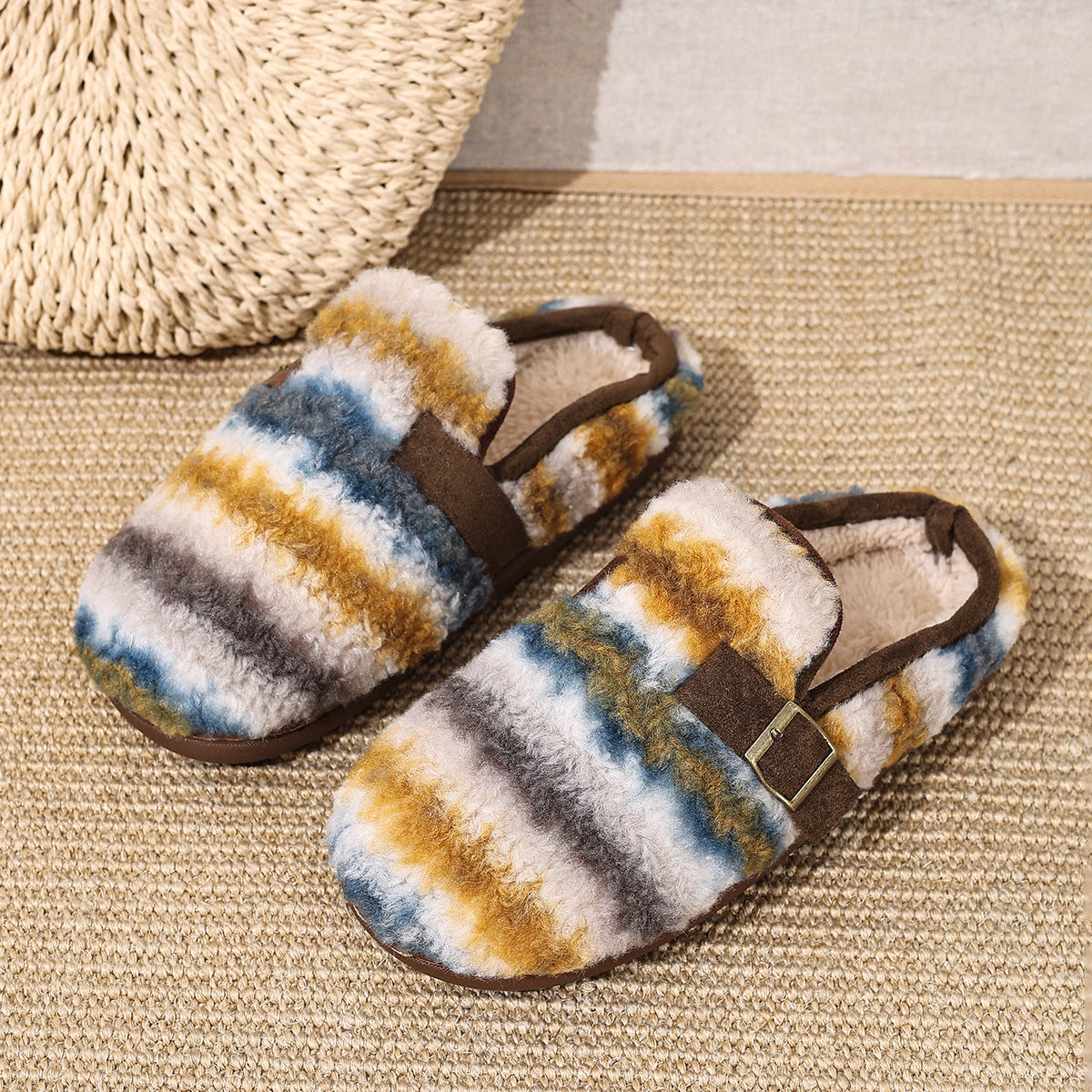 Street Wave Womens Warm Plaid Slippers With Cushioned Sole Cozy Fuzzy Mule For All Day Comfort
