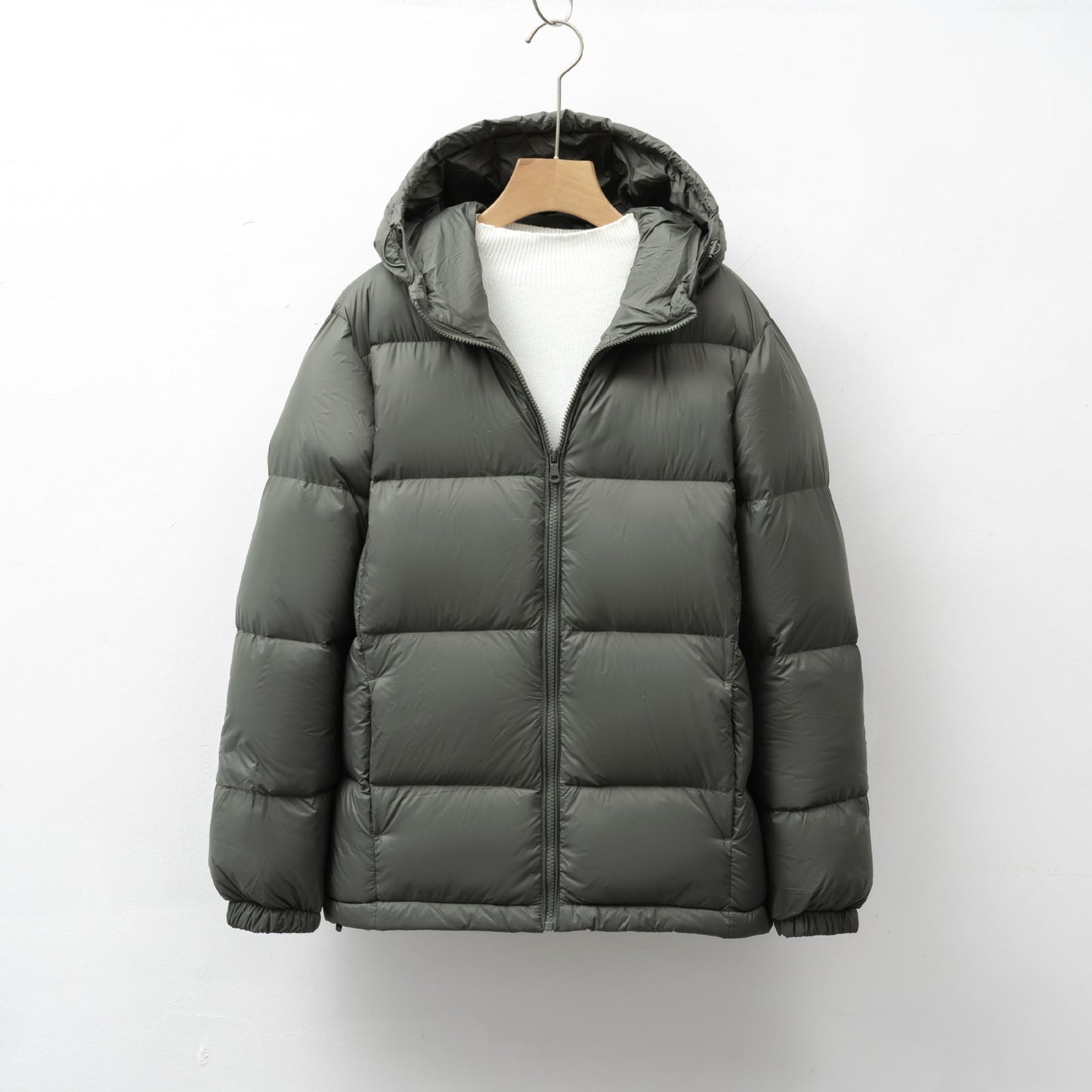 Street-Wave Women's Lightweight Insulated Winter Jacket With Adjustable Hood For Cold Weather