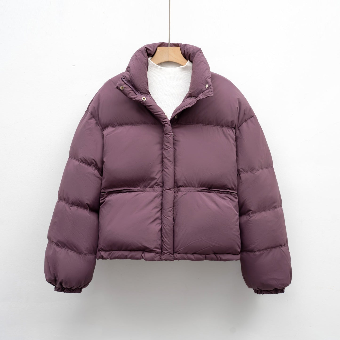 Street Wave Womens Compact Puffer Jacket With Voluminous Silhouette For Urban Cold Weather