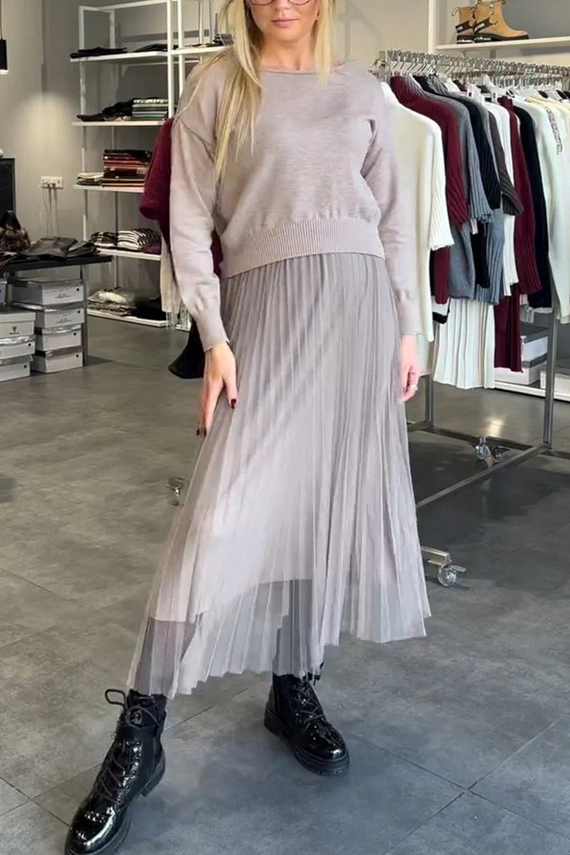 Street-wave Pleated Skirt and Sweater Set for Women Elegant Breathable Comfort Outfit Collection