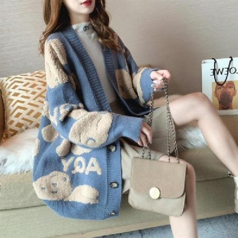 Streetwave Cozy Chunky Knit Cardigan For Women With Playful Motifs And Plush Comfort