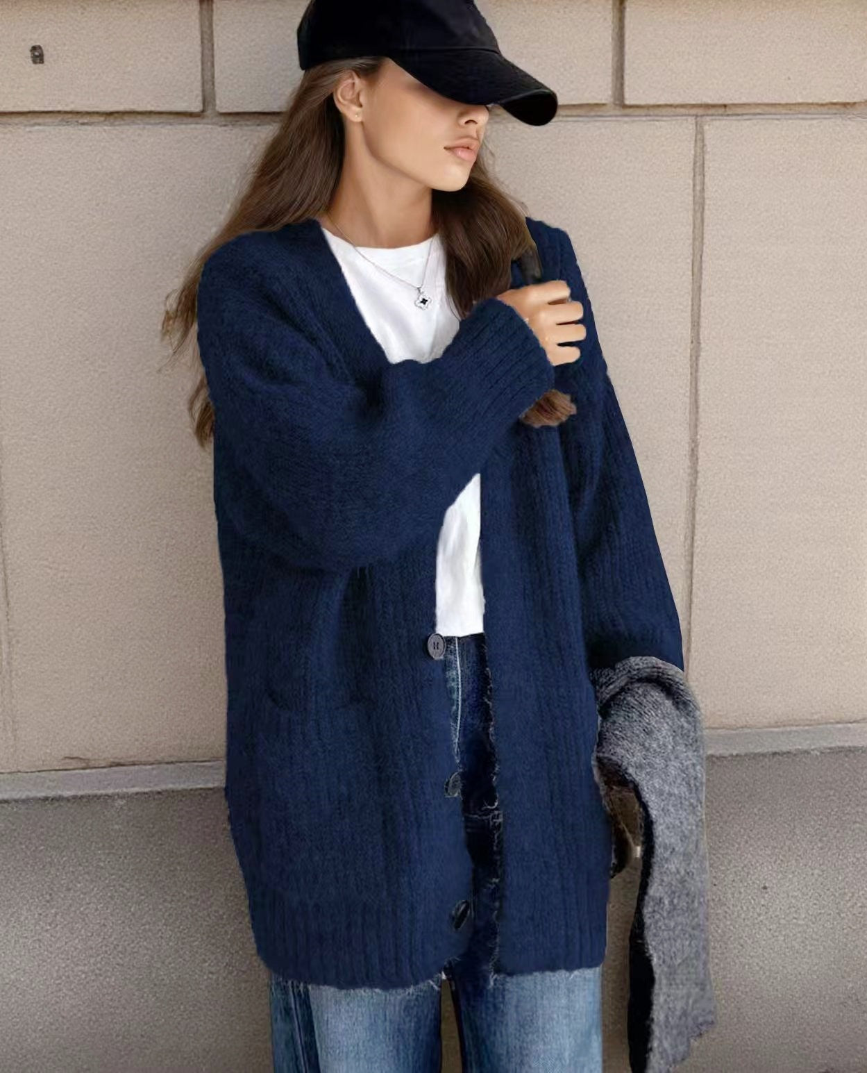 Street-wave Womens Chunky Knit Cardigan With Unique Texture Patterns And Pockets
