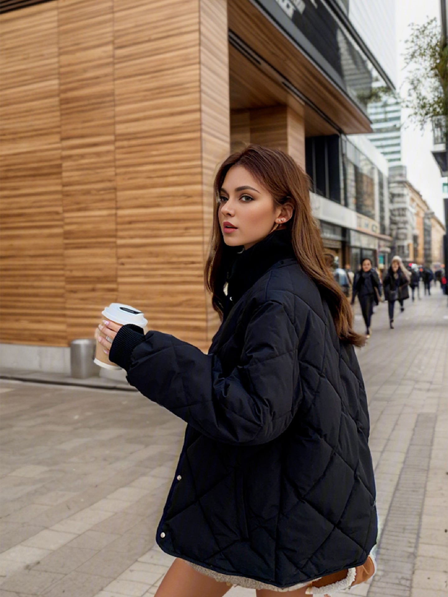 Street Wave Stylish Quilted Transitional Jacket For Women With Elastic Cuffs And Practical Pockets