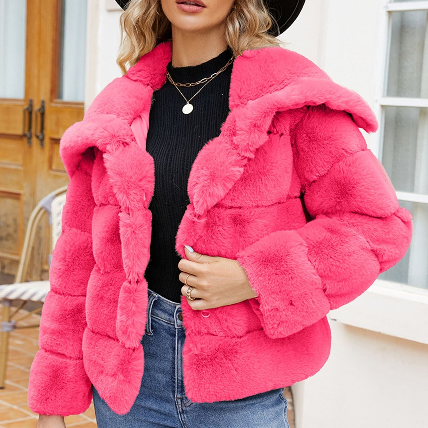 Street-wave Women Faux Fur Hooded Jacket With Structured Design For Chic Warmth