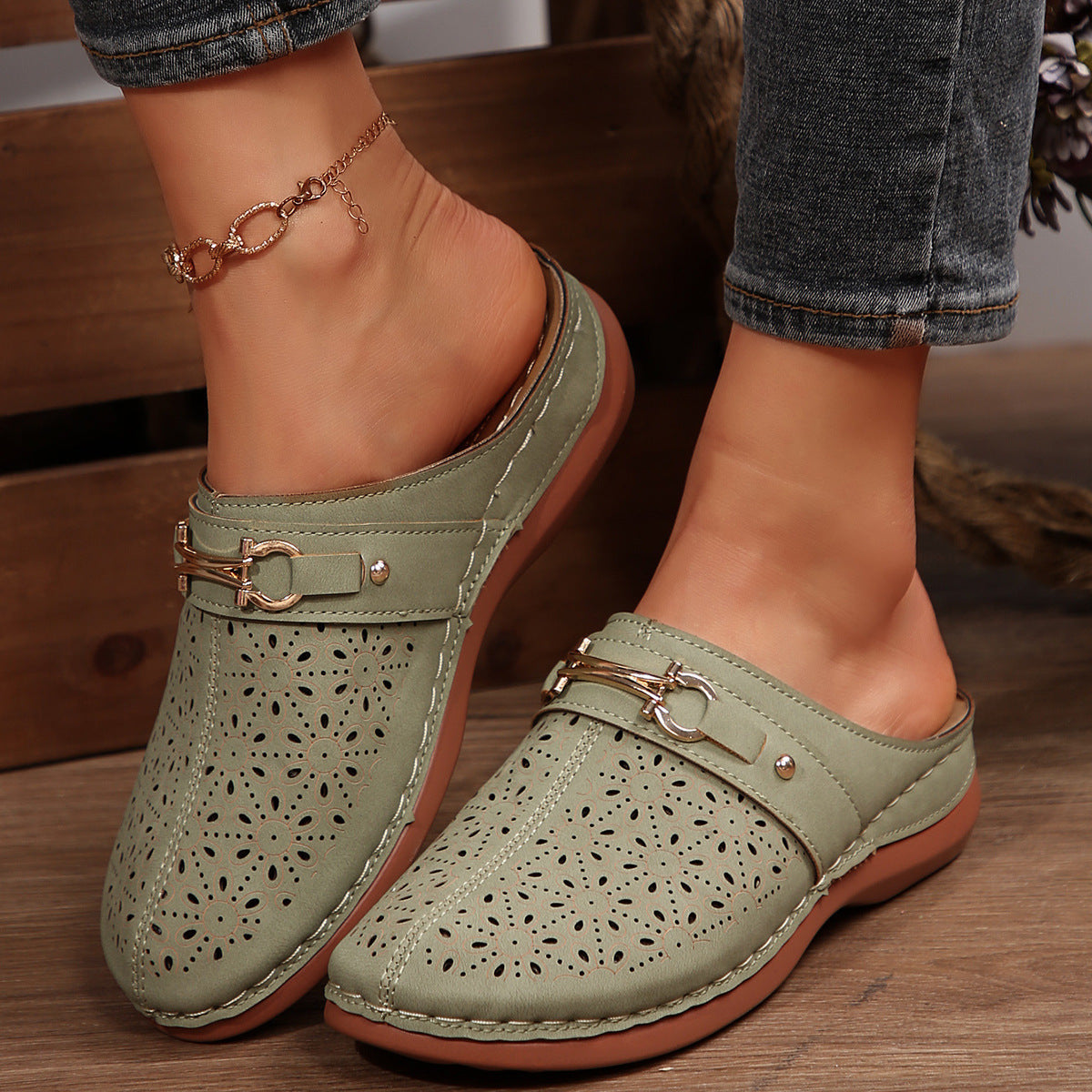 Streetwave Women Slippers Cozy Perforated Floral Pattern Leather Look Mules Indoor Outdoor Comfort