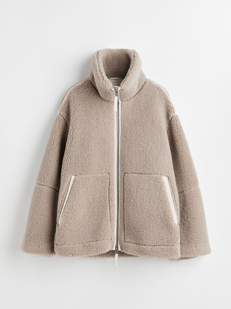 Street-wave Women's Plush Fleece Jacket With Cozy Warmth, Practical Patch Pockets and Stand Collar