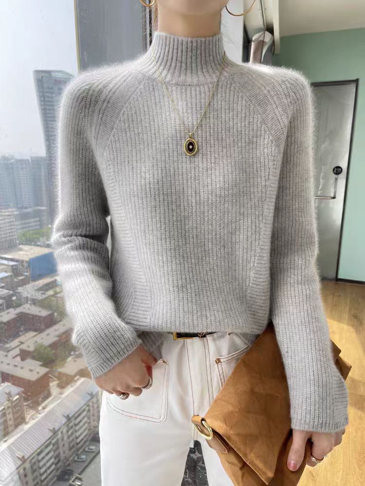 Street-Wave Womens High Neck Knit Sweater With Fine Rib Texture Cozy Warmth For Cold Weather