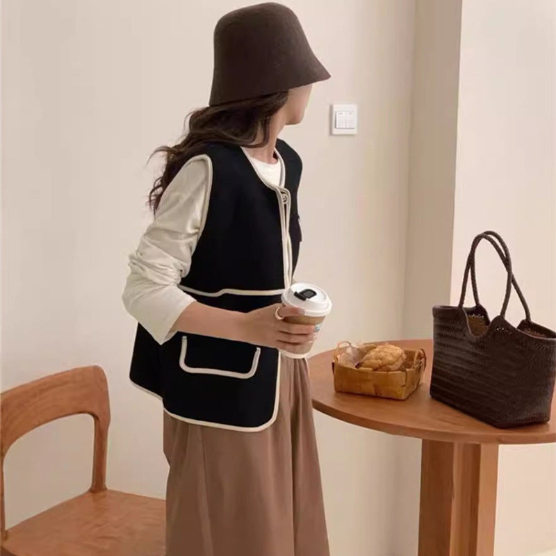 Street-Wave Women's Stylish Vest With Contrasting Pockets And Button Details For Everyday Chic