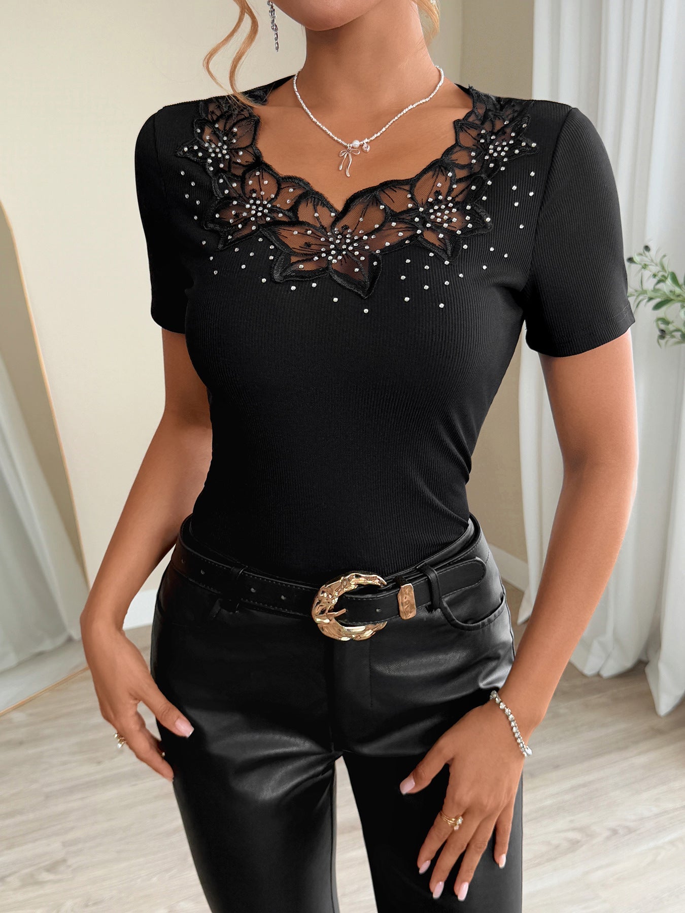 Street Wave Women's Elegant Fitted Top With Floral Lace Embellishment For Office And Evening Wear