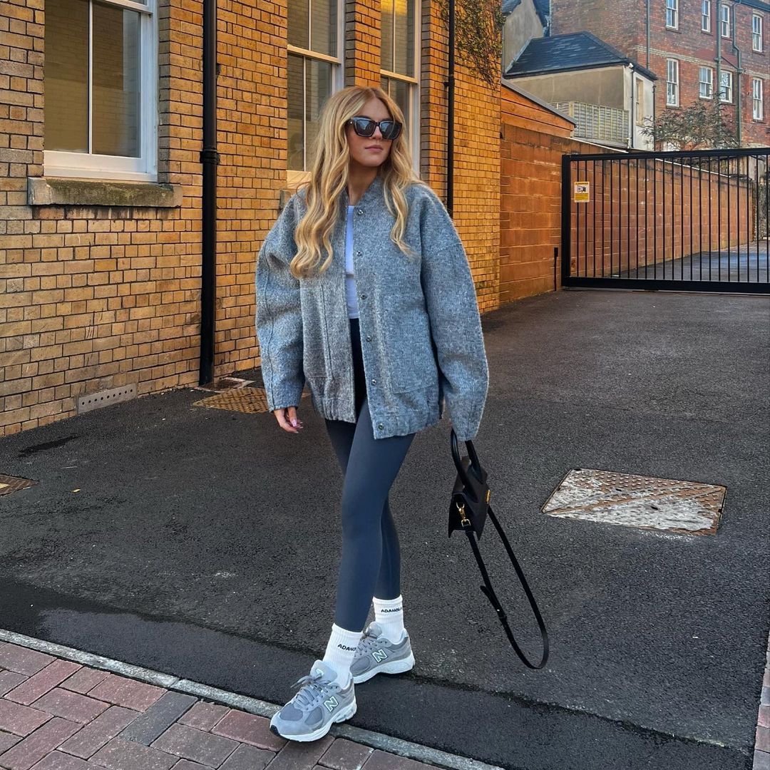 Street-Wave Stand Collar Versatile Jacket For Women - Effortless Chic Everyday Outerwear For Modern Fashionistas