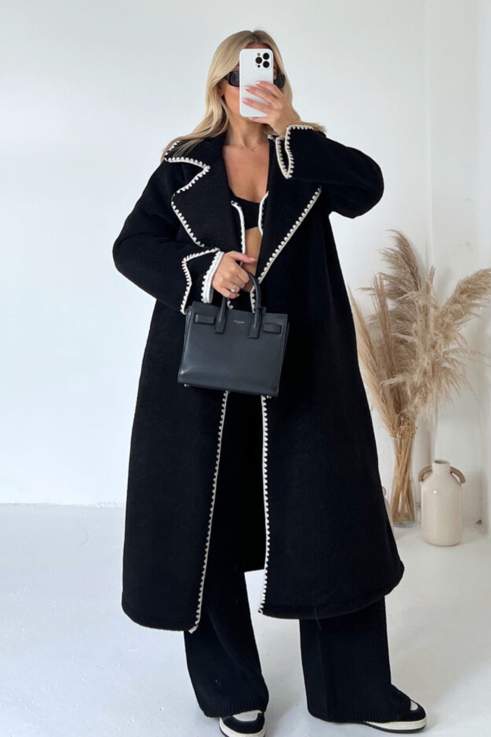 Streetwave Women's Elegant Boucle Coat Luxurious Comfort For Transitional Season Wear