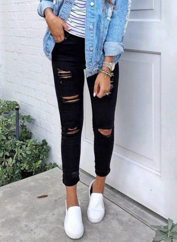 Street-Wave Women's Skinny Jeans with Ripped Detail Trendy Comfortable Denim for Modern Women