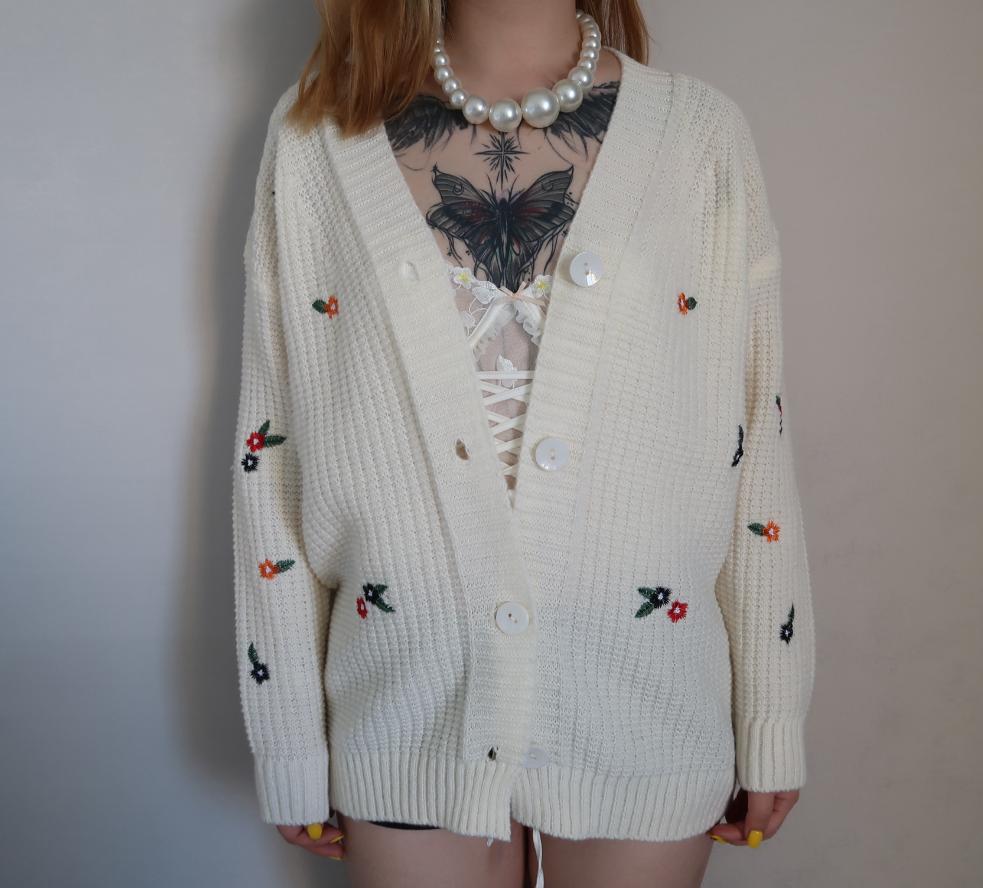 Floral Embroidered Cardigan for Women Streetwave Soft Breathable Knit Cozy Chic Everyday Wear