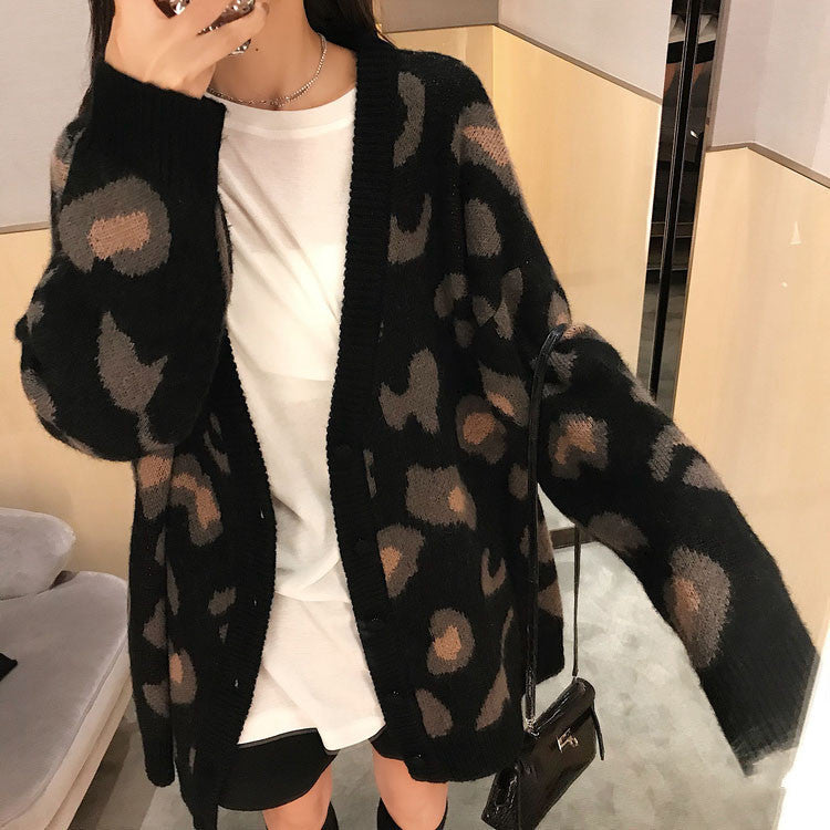Street-wave Leopard Print Oversized Knit Cardigan For Women Cozy Warmth and Versatile Style