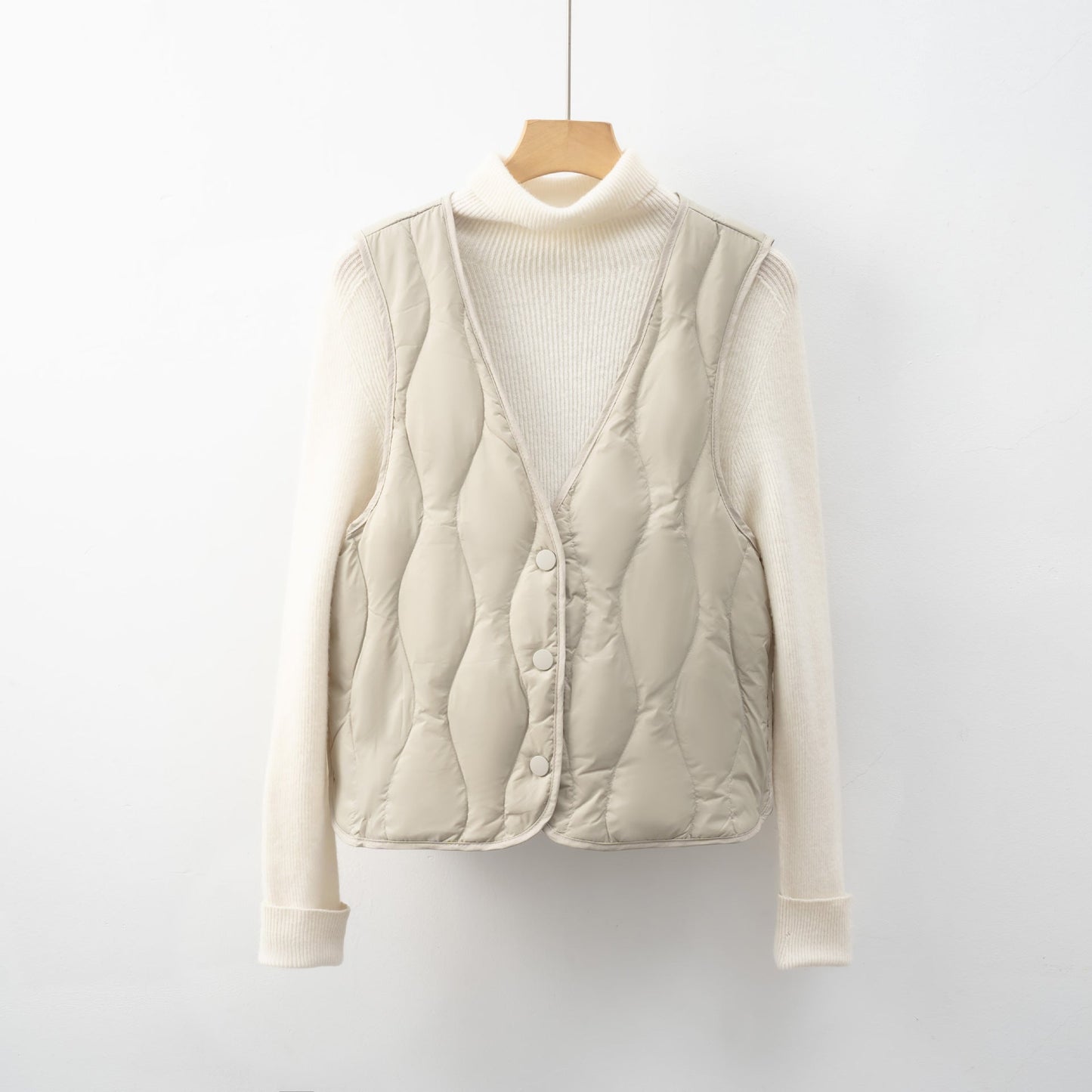 Street Wave Women Quilted Vest With Practical Pockets Modern Cut Cozy Layer For Everyday Style