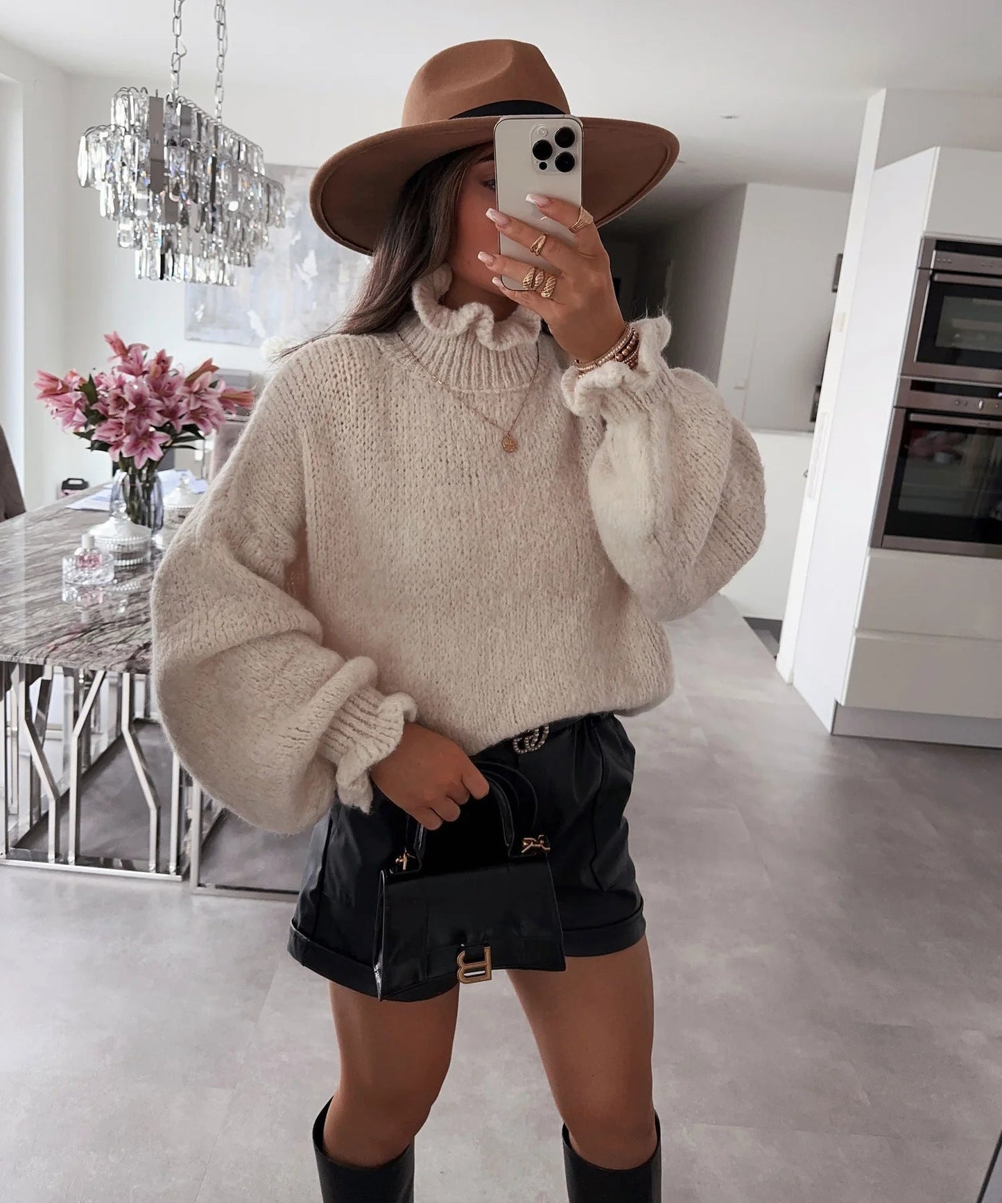 Street-wave Cozy Knit Turtleneck Sweater For Women With Wide Sleeves Plush Pink Structured Design