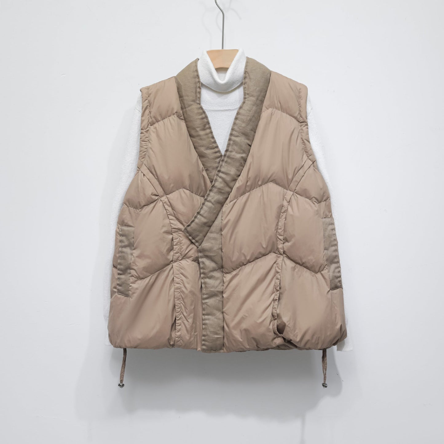 Street-Wave Women's Reversible Winter Vest With Quilted Warmth And Casual Fit For Everyday Wear