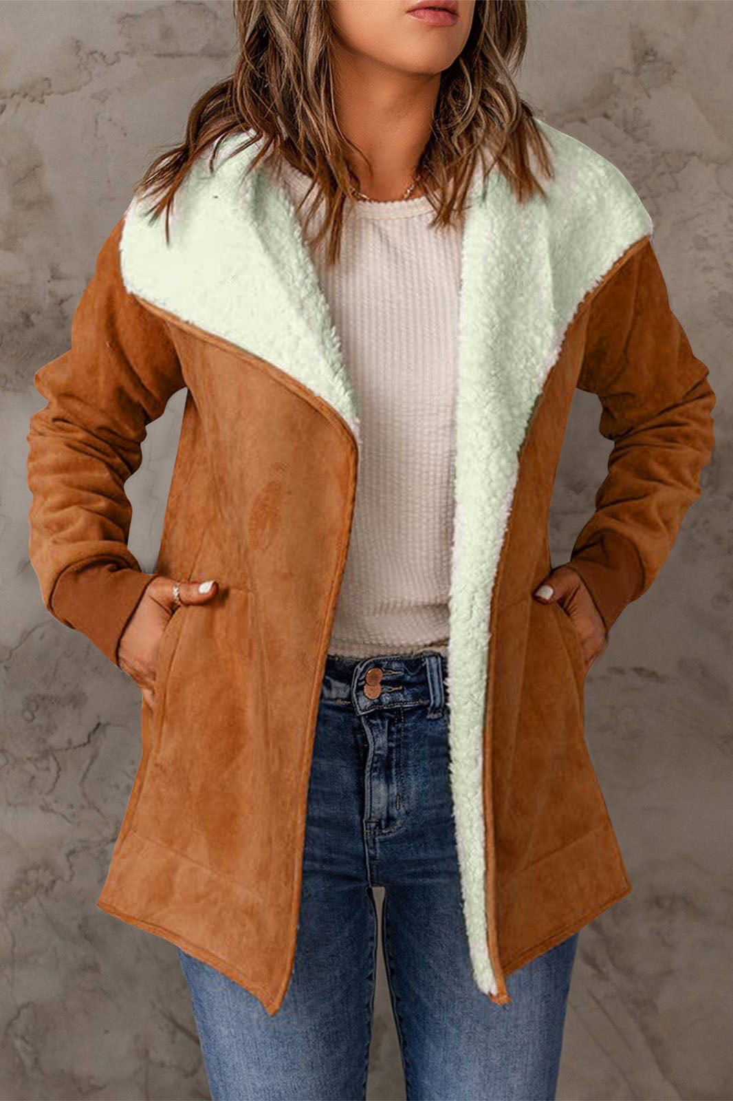 Street Wave Reversible Leather Shearling Jacket for Women Warm Cozy Lambswool Comfort