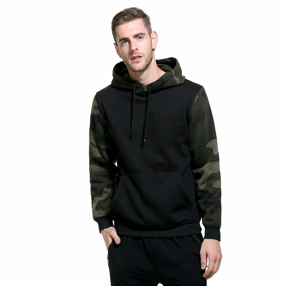 Street-Wave Mens Camouflage Hoodie With Kangaroo Pocket Critical Warmth And Modern Design