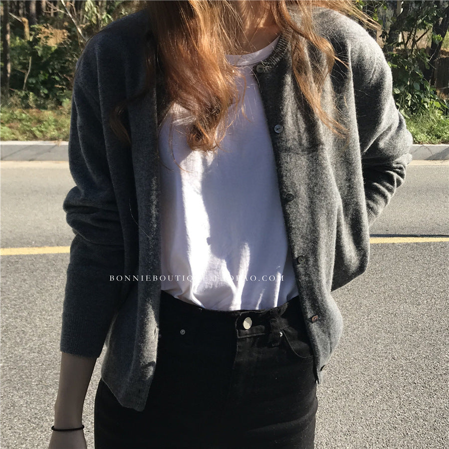Street-Wave Women's Fine Knit Cardigan With Button Front Soft Material Cozy Everyday Wear