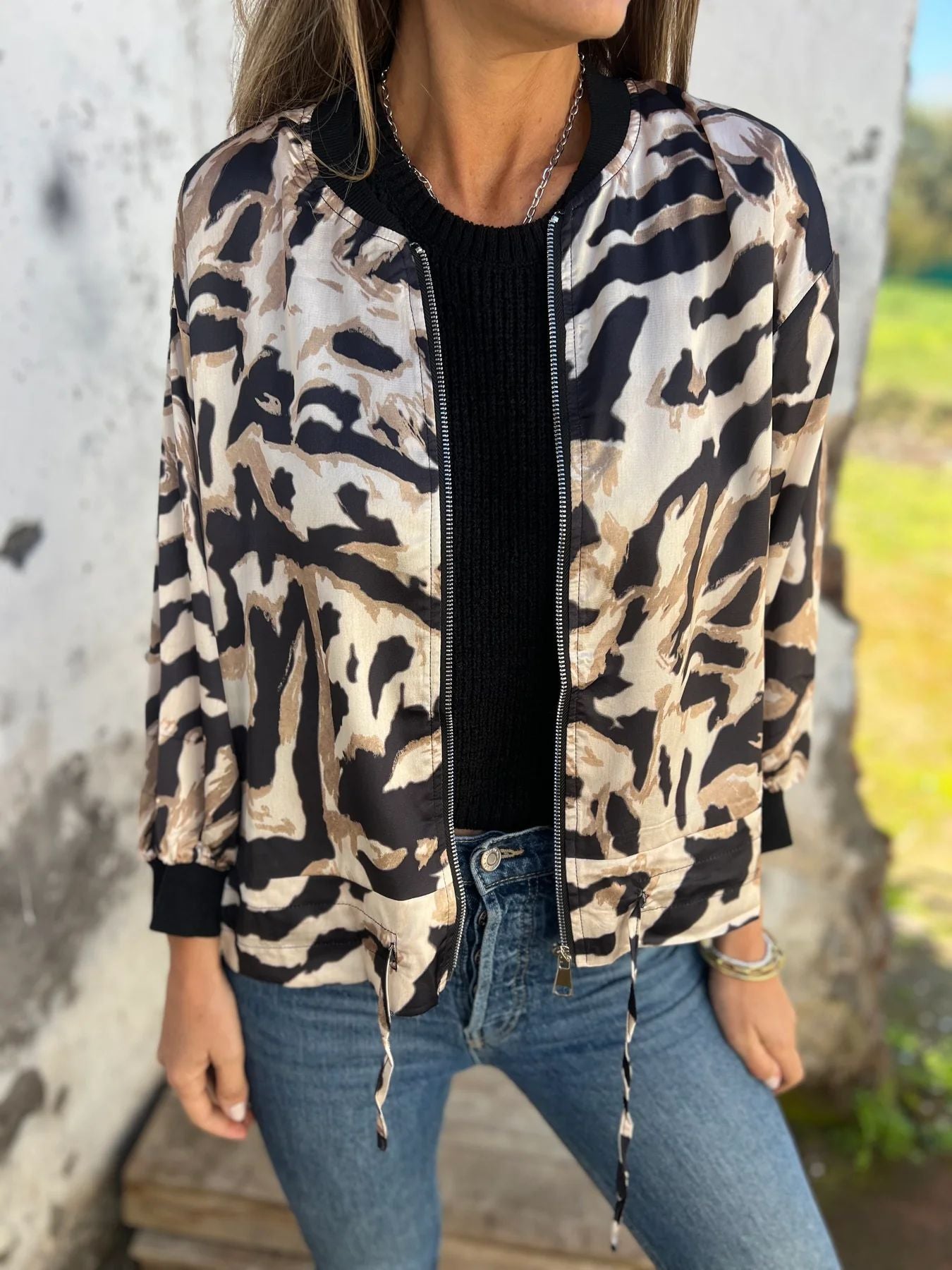 Street-wave Women Bomber Jacket With Trendy Animal Print Sporty Chic Outerwear Essential