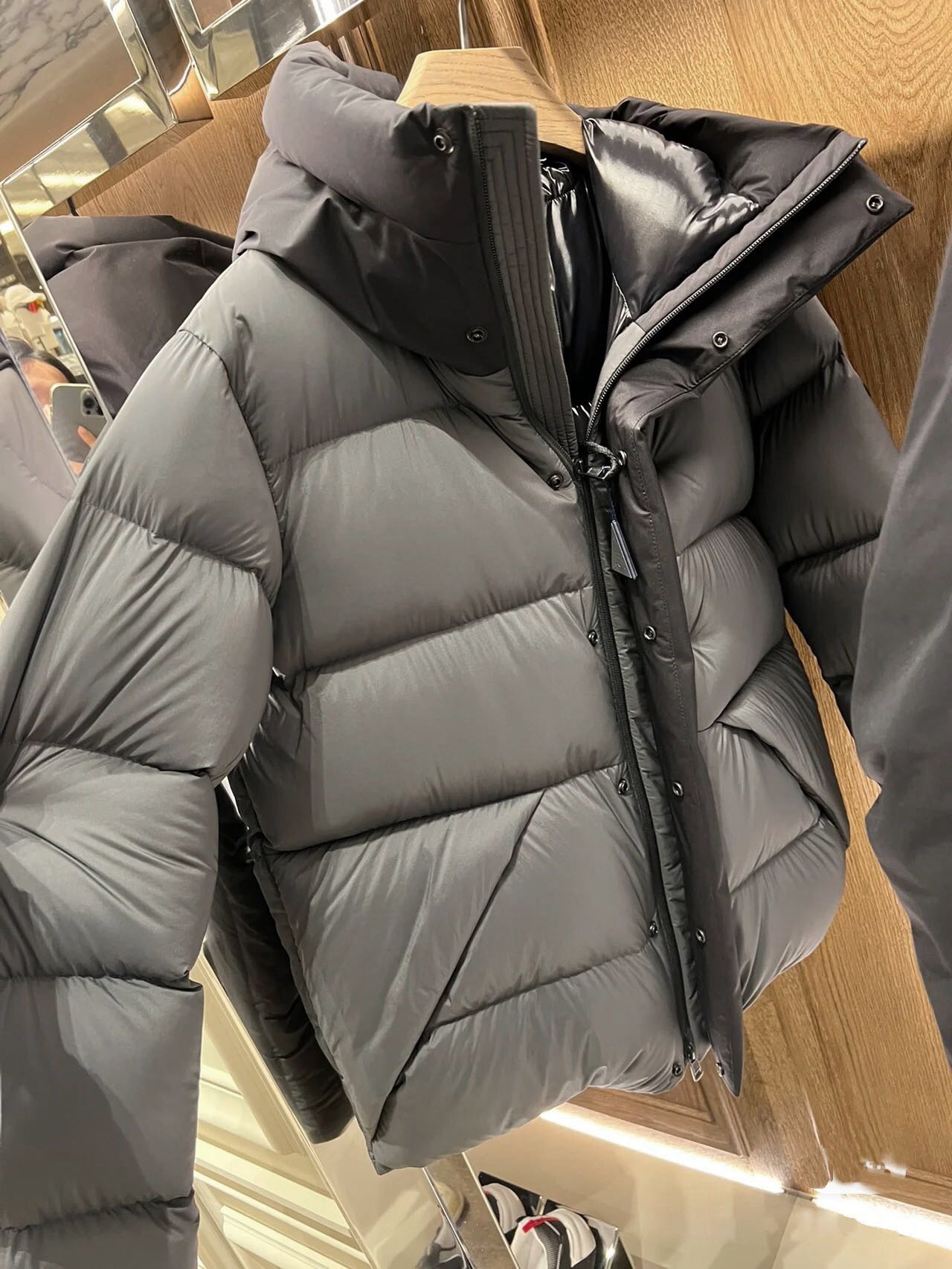 Street Wave Women Down Jacket With High Collar And Zip Pockets For Cold Weather Outdoor Warmth