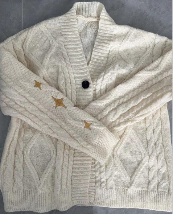 Street-Wave Chunky Knit Cardigan With Star Embellishments For Women Cozy Warmth Everyday Wear