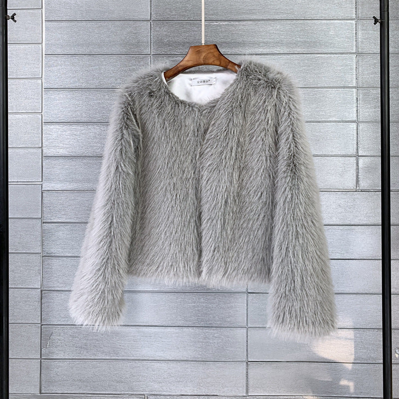 Women Plush Short Faux Fur Jacket From Premium Fur Streetwave Elegant Sleeve Design
