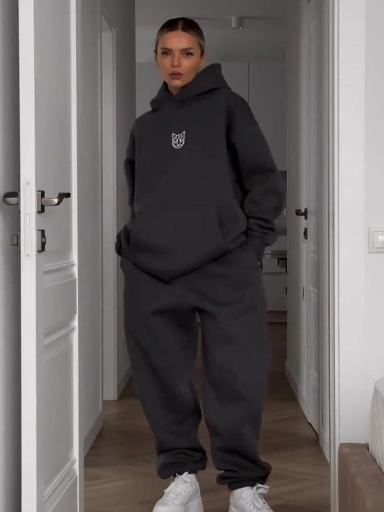 Street-Wave Women Oversized Hoodie And Casual Jogger Set For Everyday Comfort And Street Style