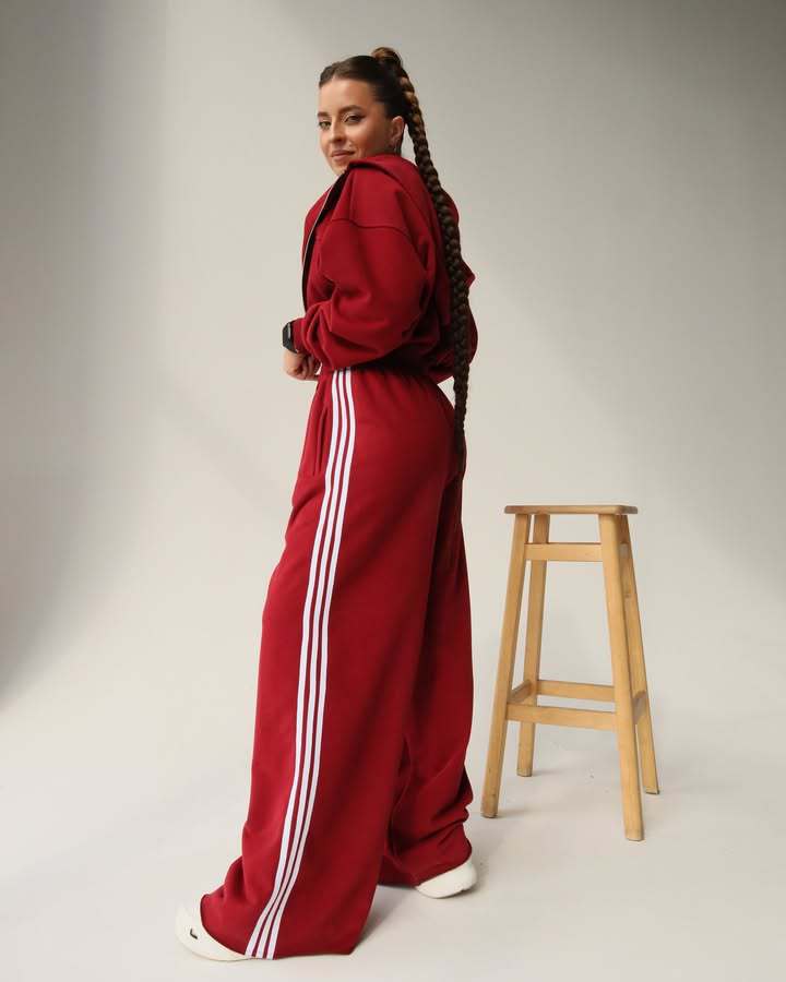 Street-Wave Women Sport Lounge Set Cropped Zip Hoodie Wide Leg Joggers Trendy Athleisure for Leisure and Fitness