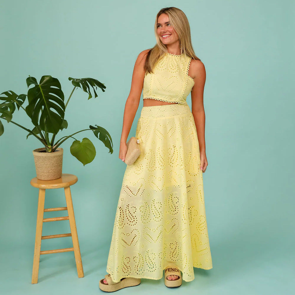 Street Wave Chic Women Broderie Two Piece Set Fitted Cropped Top Flared Skirt