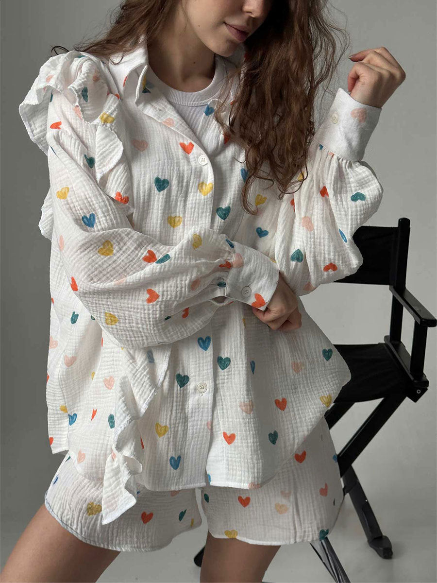 Street-wave Women's Heart Print Shirt and Shorts Set Playful Lightweight Lounge Wear for Warm Weather